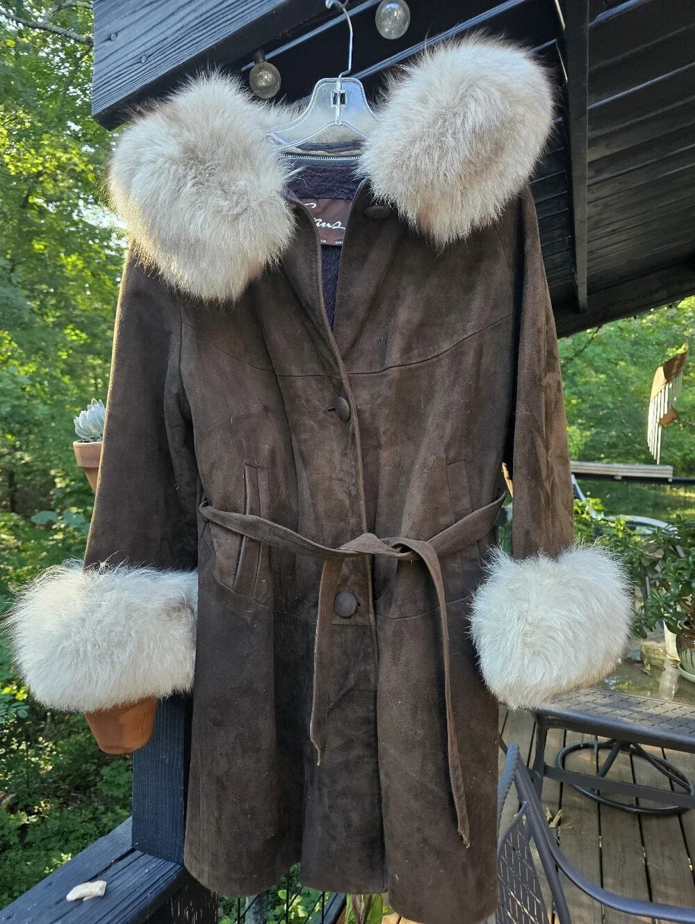 Vintage Women’s Brown Suede Coat with Fur Trim
